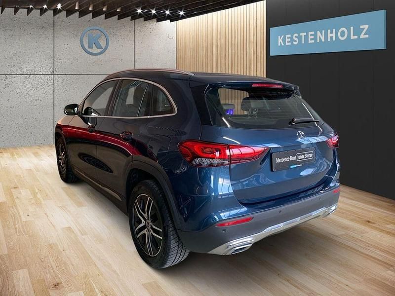 Gebraucht Mercedes GLA200 Progressive 150 PS (110 kW) 2021 Blau SUV