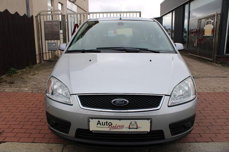 Gebraucht Ford Focus Ghia 125 PS (91 kW) 2004 Silber Limousine