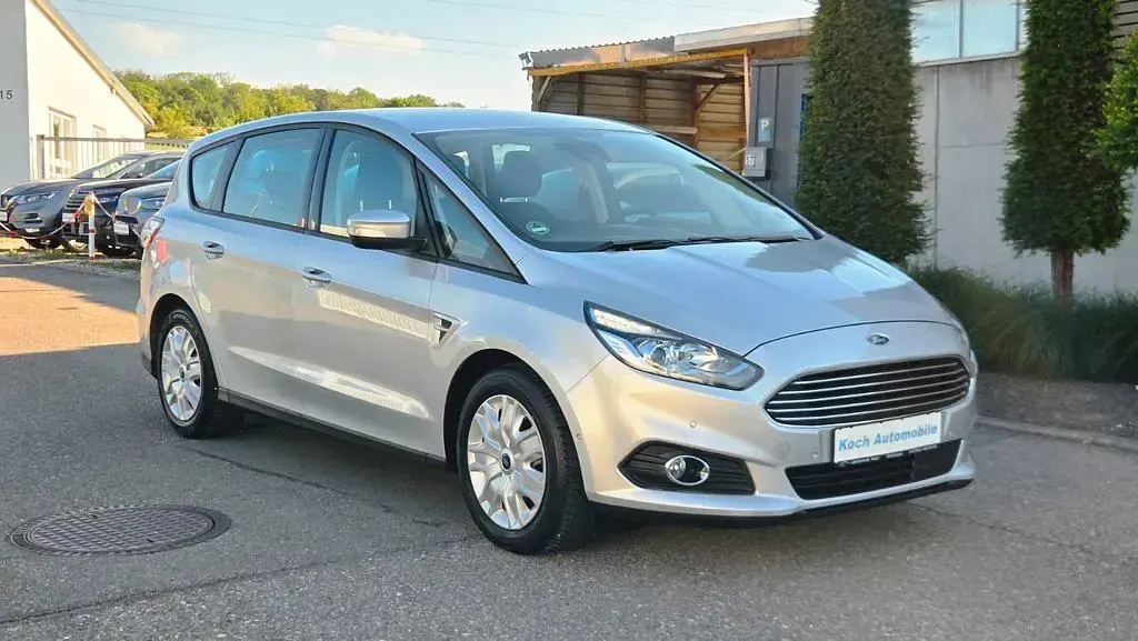 Gebraucht Ford S-MAX Trend 150 PS (110 kW) 2016 Silber Van / Kleinbus