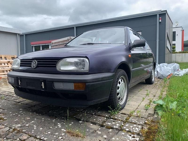 Gebraucht VW Golf III 60 PS (44 kW) 1994 Blau Limousine