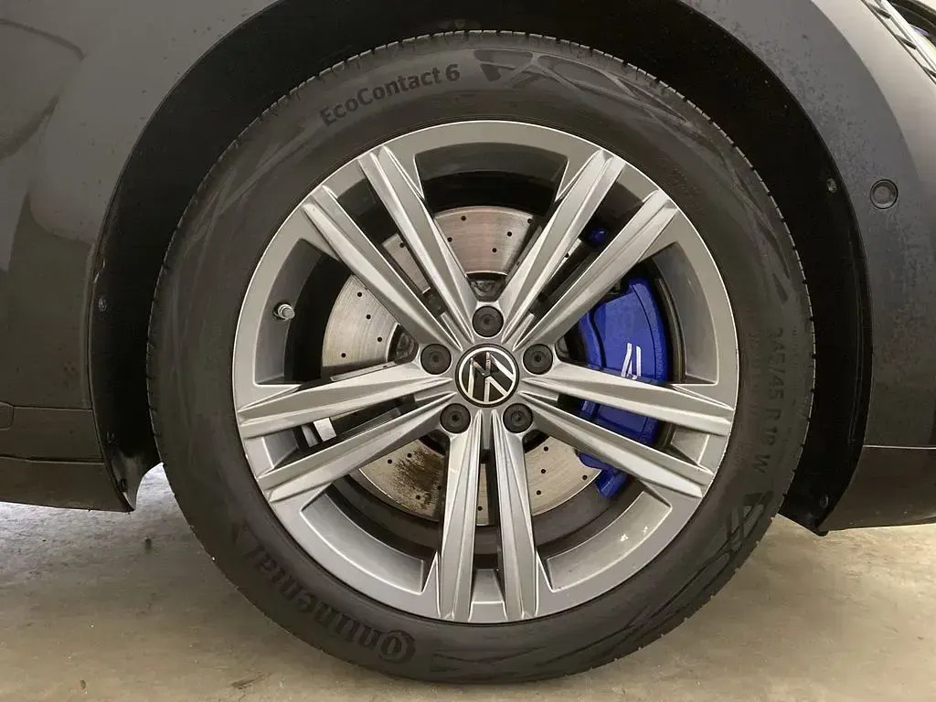 Gebraucht VW Arteon Pro 320 PS (235 kW) 2024 Schwarz Kombi