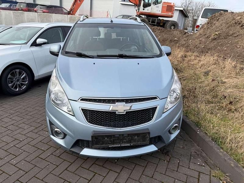 Gebraucht Chevrolet Spark LT 82 PS (60 kW) 2011 Blau Kleinwagen