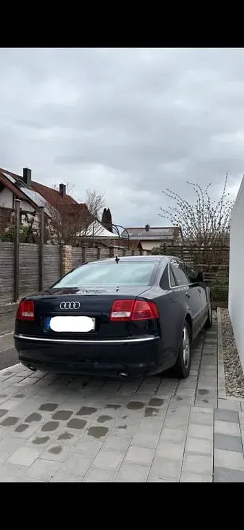 Gebraucht Audi A8 232 PS (170 kW) 2005 Blau Limousine