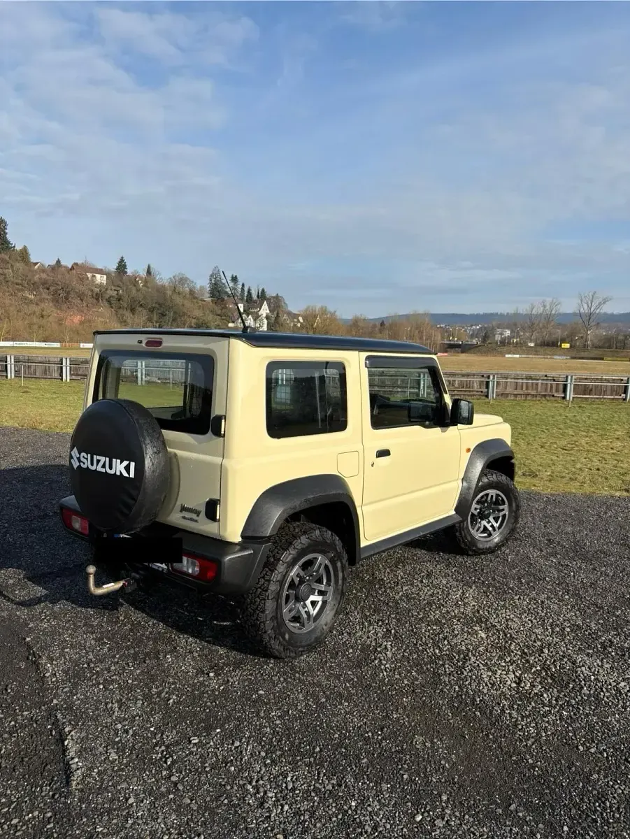 Gebraucht Suzuki Jimny 101 PS (74 kW) 2024 SUV