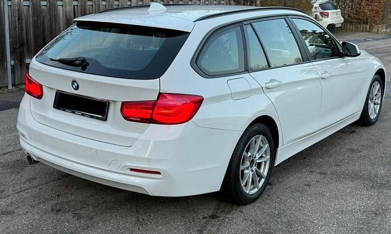 Gebraucht BMW 318 Performance 150 PS (110 kW) 2016 Weiß Kombi