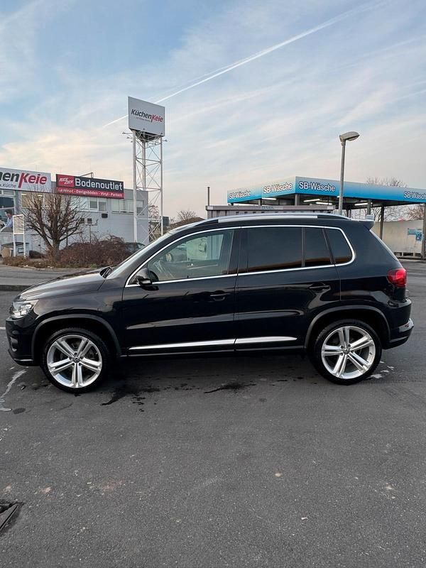 Gebraucht VW Tiguan R-line 184 PS (135 kW) 2016 Schwarz SUV