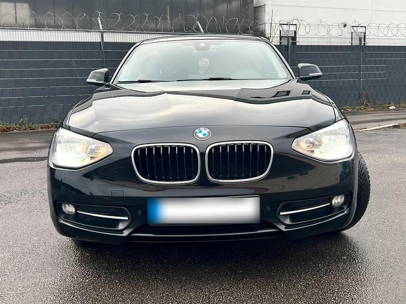 Gebraucht BMW 116 136 PS (100 kW) 2014 Schwarz Kleinwagen