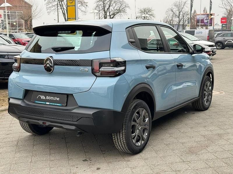 Neu Citroën C3 101 PS (74 kW) 2026 Farbe blau monte carlo/typ spi Kleinwagen