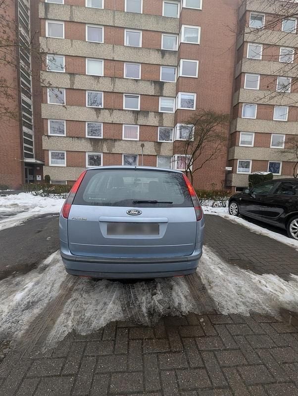 Usata Ford Focus 100 CV (73 kW) 2007 Blu Station wagon