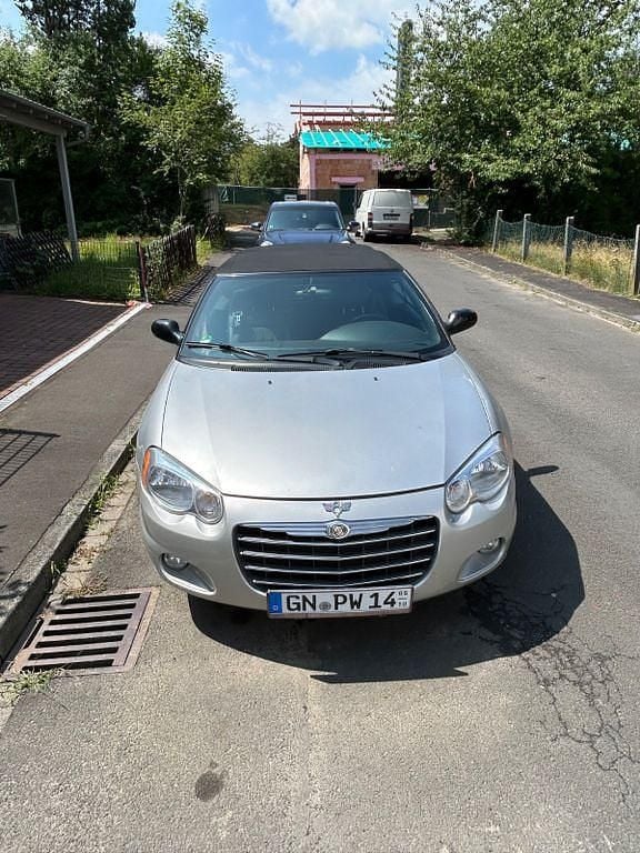 Silber Gebraucht 2005 Chrysler Sebring Cabriolet Limited Cabrio | 4.200 € (Fairer Preis) - Bild 1/4