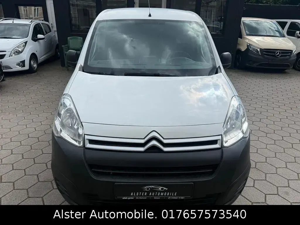 Gebraucht Citroën Berlingo Business Class 99 PS (72 kW) 2017 Weiß Van / Kleinbus
