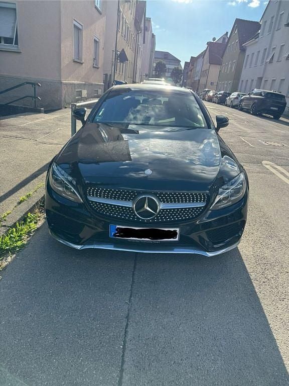 Schwarz Gebraucht 2016 Mercedes C300 Coupé | 22.999 € (Fairer Preis) - Bild 1/4