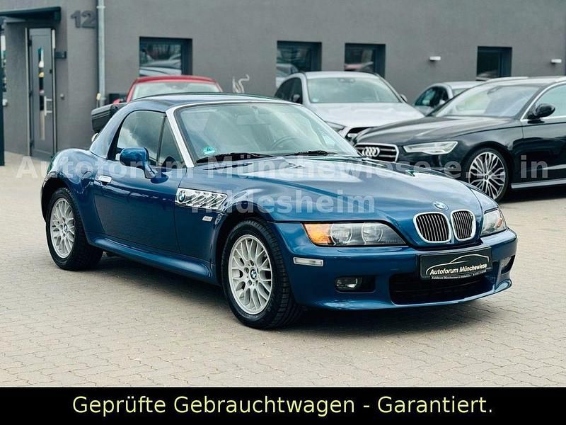 Blau Gebraucht 2002 BMW Z3 Sport Line Cabrio | 19.500 € (Teuer) - Bild 1/4