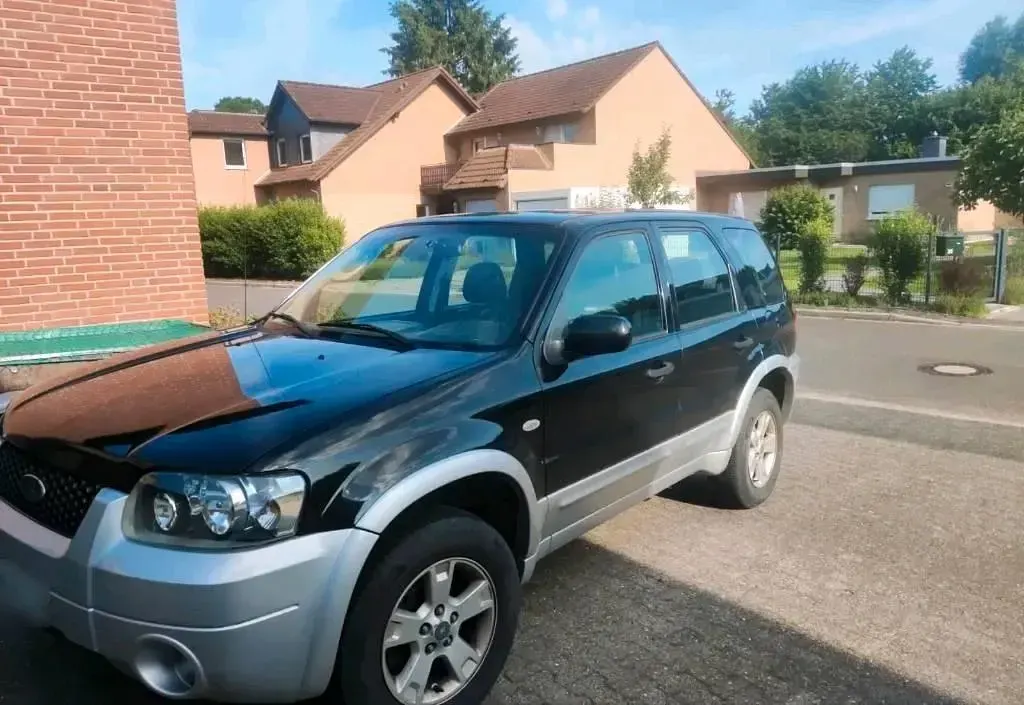 Gebraucht Ford Maverick 150 PS (110 kW) 2005 Schwarz SUV