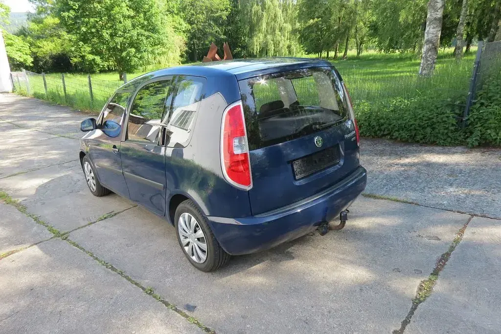 Gebraucht Skoda Roomster Plus Edition 69 PS (50 kW) 2009 Blau Van / Kleinbus
