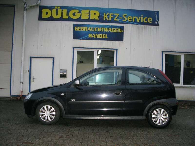 Schwarz Gebraucht 2003 Opel Corsa Njoy Limousine | 1.500 € (Fairer Preis) - Bild 1/4