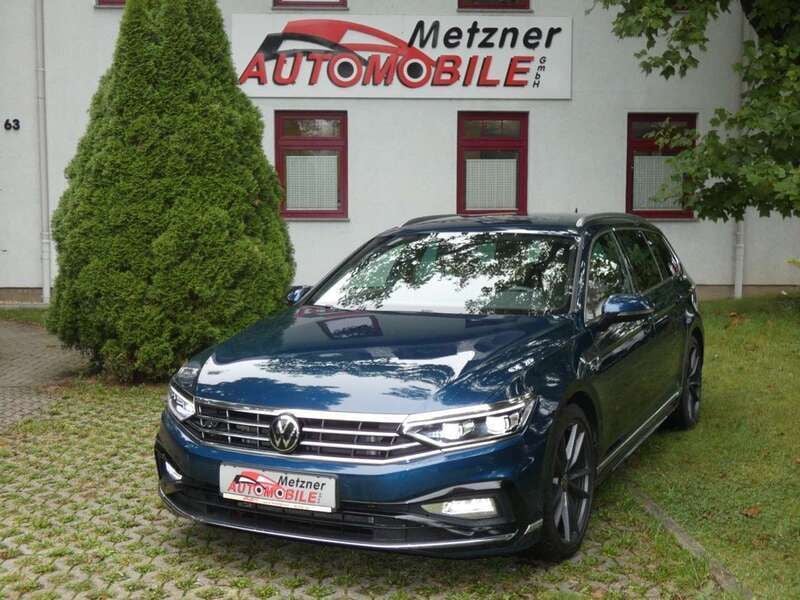 Aquamarinblau metallic Gebraucht 2022 VW Passat Elegance Kombi | 23.980 € (Fairer Preis) - Bild 1/4