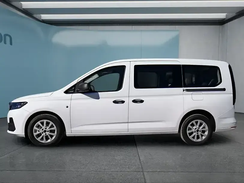 Gebraucht Ford Tourneo Connect 116 PS (85 kW) 2025 Weiß Van / Kleinbus