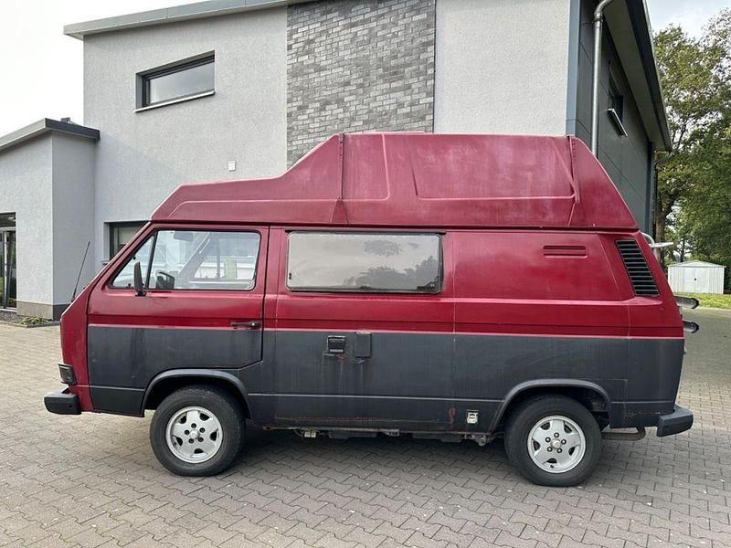 Usata VW Multivan 69 CV (50 kW) 1985 Rosso Monovolume