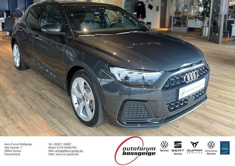 Grau Gebraucht 2020 Audi A1 Sportback Advanced Kleinwagen | 20.950 € (Fairer Preis) - Bild 1/4