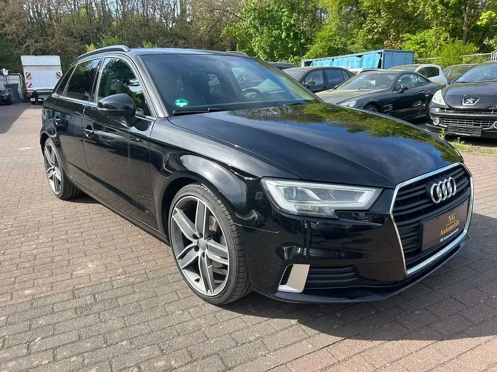Gebraucht Audi A3 Sport 150 PS (110 kW) 2017 Schwarz Limousine