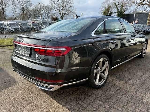Gebraucht Audi A8L 286 PS (210 kW) 2018 Vesuv grau metallic Limousine