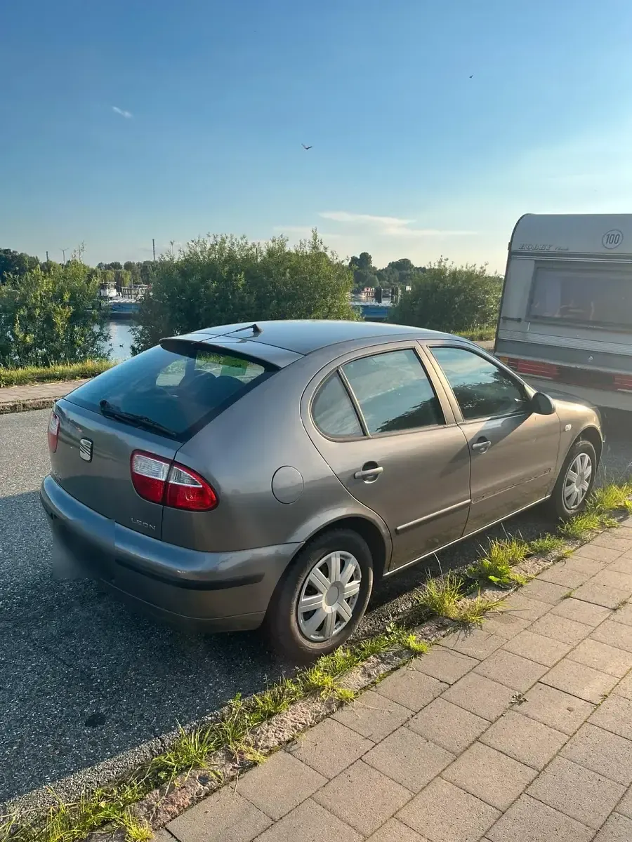 Gebraucht Seat Leon 105 PS (77 kW) 2005 Grau Kleinwagen