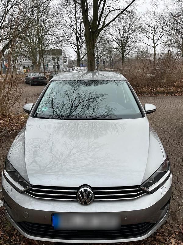 Grau Gebraucht 2014 VW Golf VII Limousine | 10.200 € - Bild 1/4