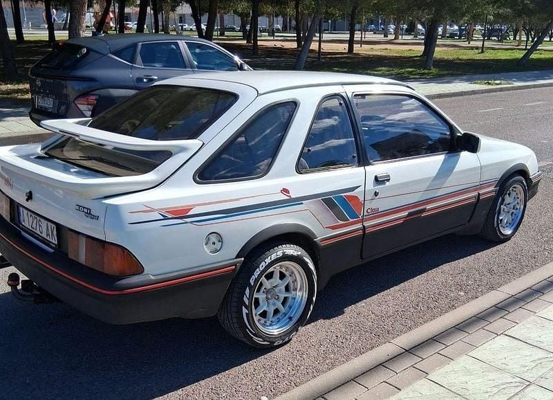 Gebraucht Ford Sierra 204 PS (150 kW) 1984 Weiß