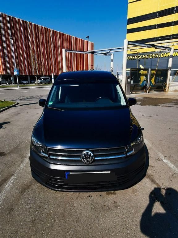Gebraucht VW Caddy 102 PS (75 kW) 2015 Schwarz Van / Kleinbus