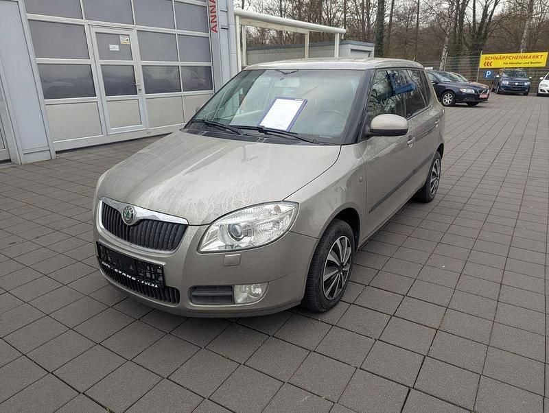 Gebraucht Skoda Fabia 105 PS (77 kW) 2007 Beige Limousine