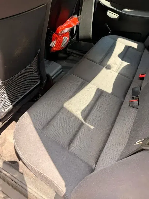 Gebraucht Audi A4 Basis 101 PS (74 kW) 1998 Grau Limousine