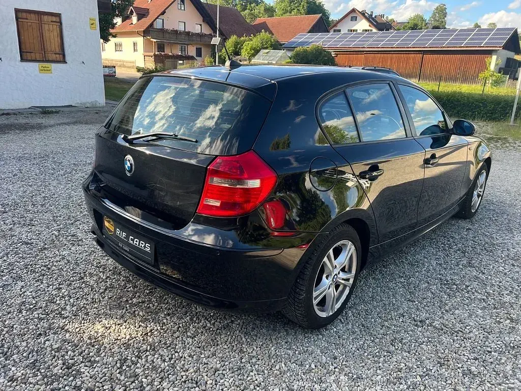 Gebraucht BMW 116 Advantage 122 PS (89 kW) 2008 Schwarz Kleinwagen