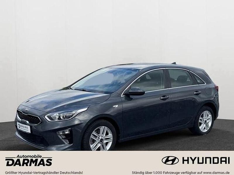Grau Gebraucht 2020 Kia Ceed Vision Limousine | 13.990 € (Fairer Preis) - Bild 1/3