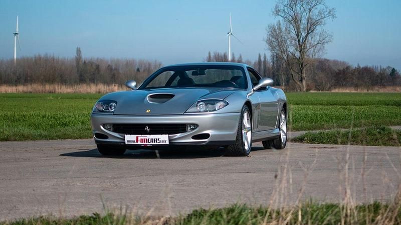 Second-hand Ferrari 550 485 CP (356 kW) 2001 Argintiu