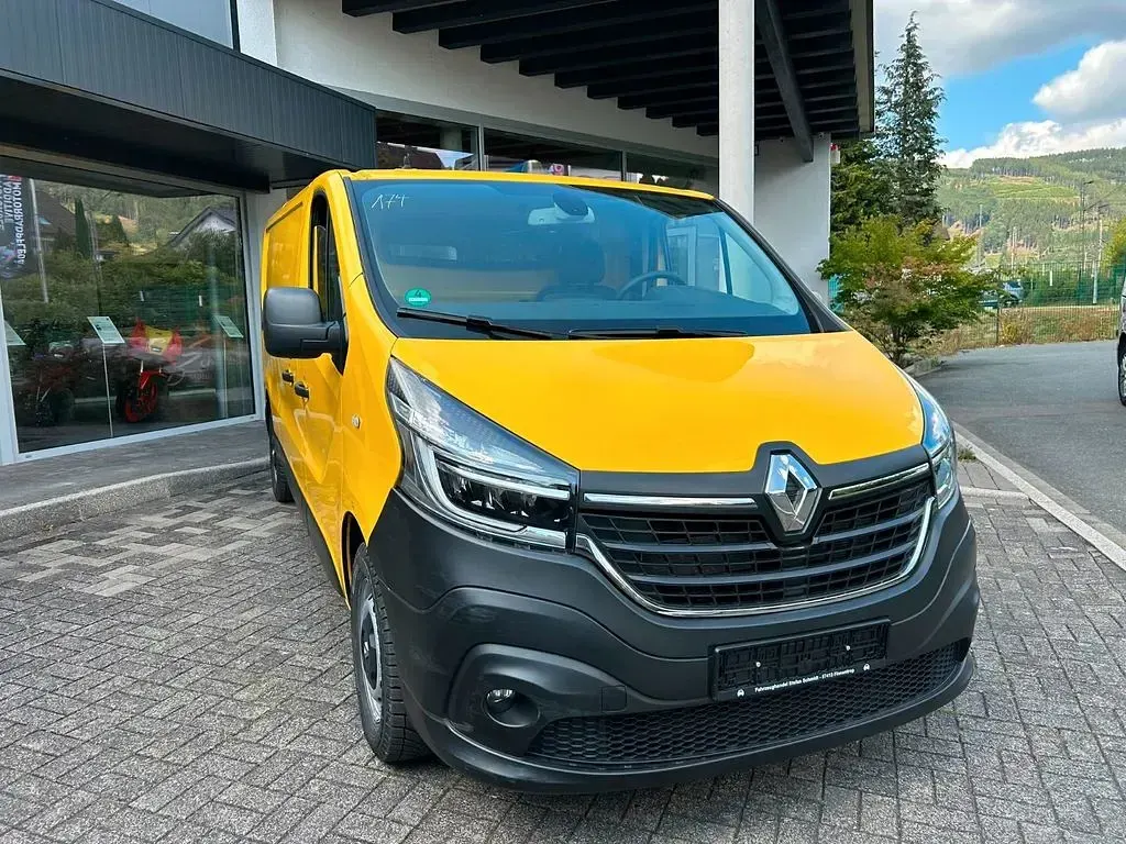 Gebraucht Renault Trafic 120 PS (88 kW) 2020 Van / Kleinbus