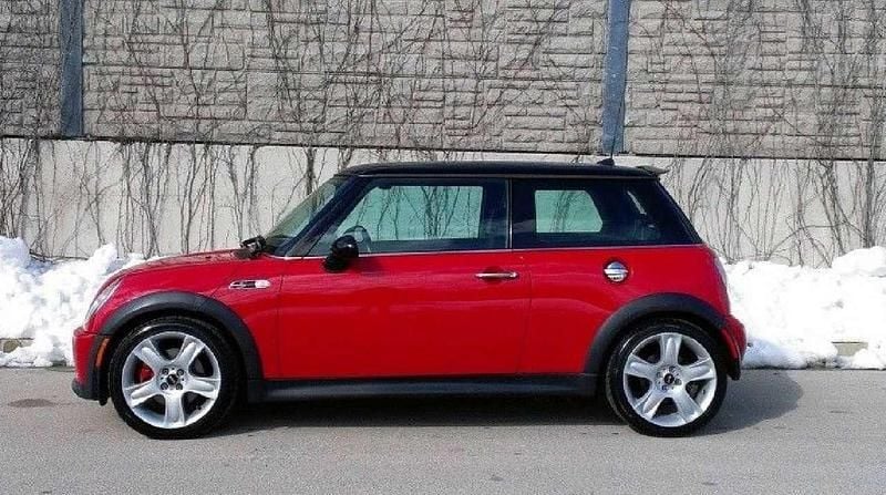 Rot Gebraucht 2006 Mini John Cooper Works Kleinwagen | 6.500 € (Fairer Preis) - Bild 1/4