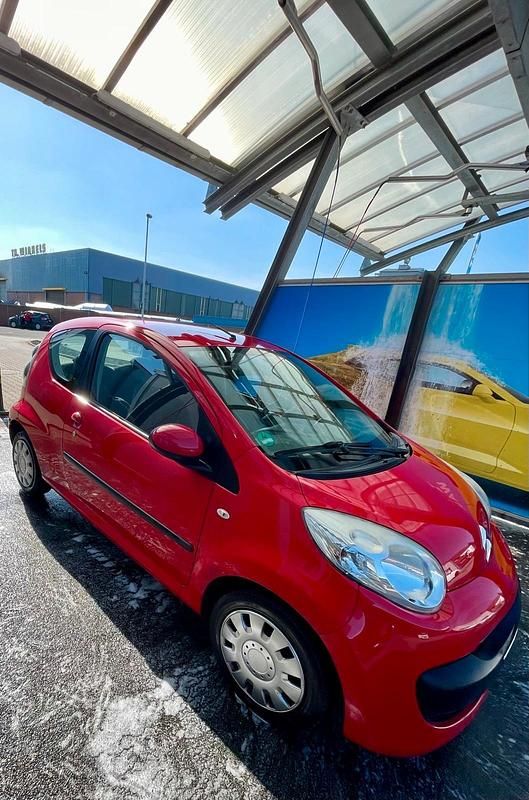 Gebraucht Citroën C1 68 PS (50 kW) 2007 Rot Kleinwagen