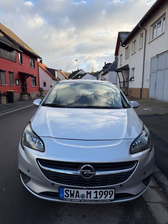 Second-hand Opel Corsa drive 90 CP (66 kW) 2016 Argintiu Hatchback