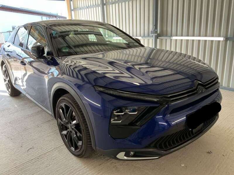 Blau Gebraucht 2023 Citroën C5 X PureTech Limousine | 24.300 € (Superpreis) - Bild 1/4