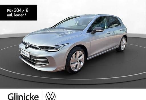 Neu VW Golf VIII Life 150 PS (110 kW) 2026 Oyster silver metallic Limousine