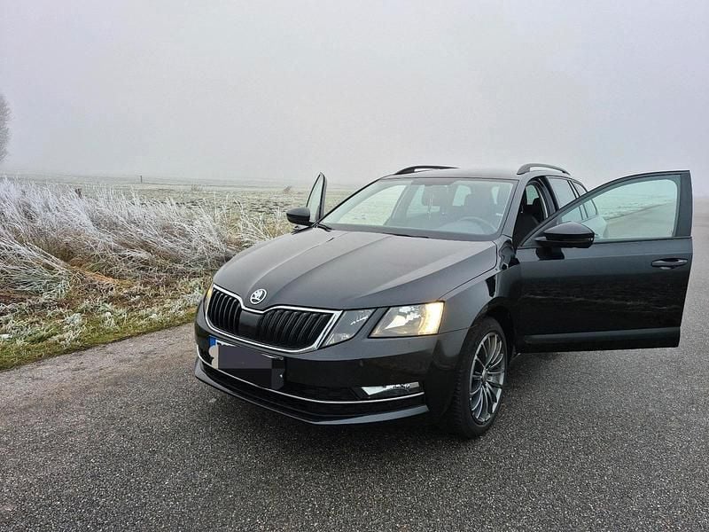 Gebraucht Skoda Octavia 150 PS (110 kW) 2019 Schwarz Kombi