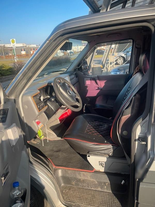 Gebraucht VW T4 102 PS (75 kW) 1999 Grau Van