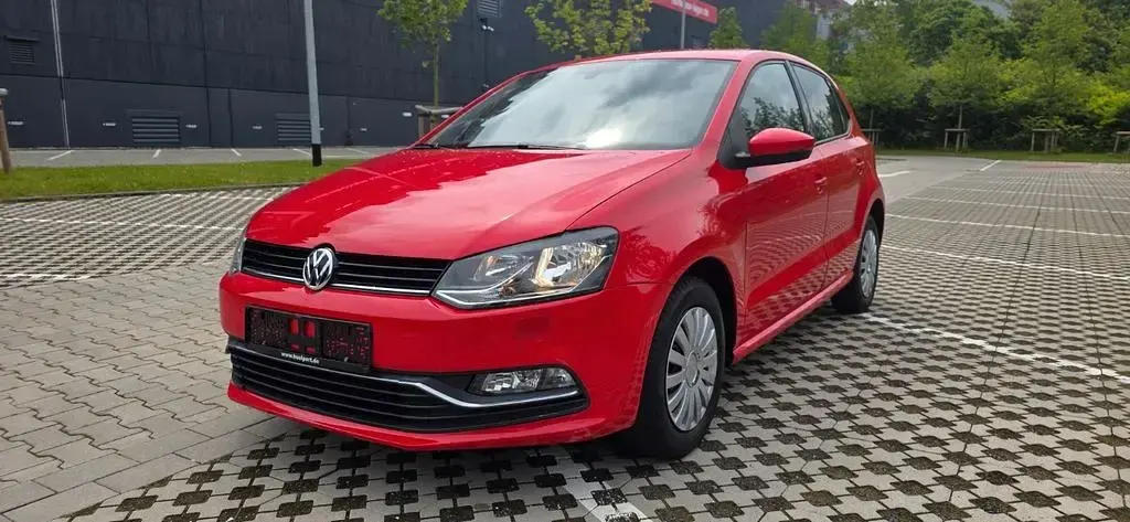 Gebraucht VW Polo Sound 75 PS (55 kW) 2017 Rot Limousine