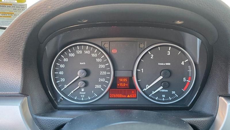 Gebraucht BMW 320 163 PS (119 kW) 2007 Silber Limousine