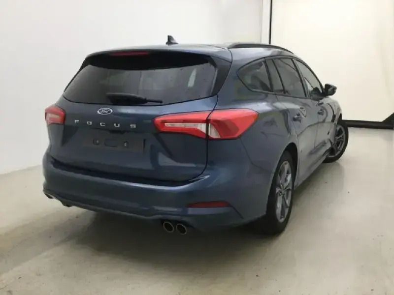 Gebraucht Ford Focus ST-Line 125 PS (91 kW) 2020 Chromablau metallic (metallic) Kombi