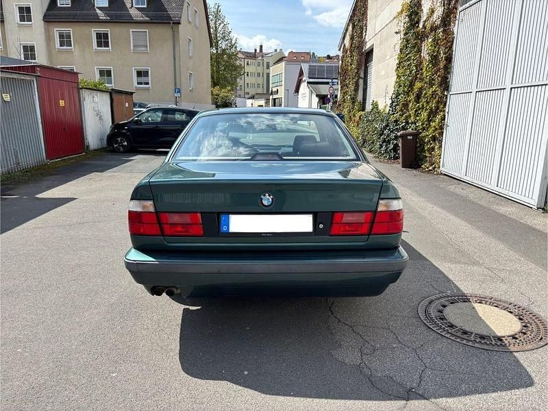 Gebraucht BMW 520 Executive 150 PS (110 kW) 1995 Grün Limousine