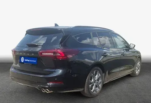 Gebraucht Ford Focus ST-Line X 155 PS (114 kW) 2024 Agate black metallic Kombi