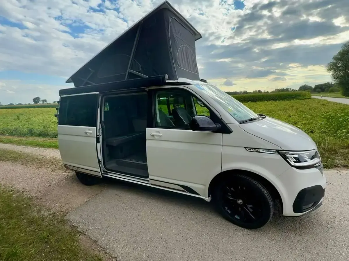 Gebraucht VW T6.1 Edition 204 PS (150 kW) 2021 Weiß Van