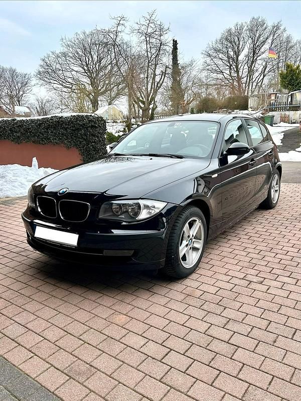 Gebraucht BMW 116 Advantage 122 PS (89 kW) 2007 Schwarz Kleinwagen
